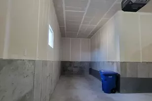 108 S 900 E, Hyde Park, UT 84318 - Photo 16