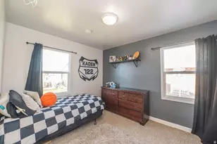 5243 S 2200 W, Roy, UT 84067 - Photo 10