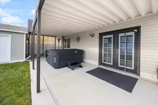 5751 W Early Dawn Dr S, West Jordan, UT 84081 - Photo 32