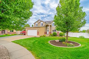 1463 W 870 S, Syracuse, UT 84075 - Photo 2