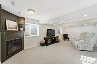 1463 W 870 S, Syracuse, UT 84075 - Photo 28