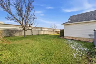 1868 N 75 E, Layton, UT 84041 - Photo 22