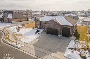 2673 W 2125 N, Farr West, UT 84404 - Photo 58