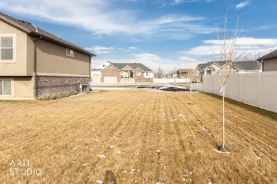 2673 W 2125 N, Farr West, UT 84404 - Photo 44