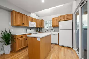 588 E Briarsprings Cir, Midvale, UT 84047 - Photo 4