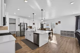 8703 W Beckville Dr, Magna, UT 84044 - Photo 12