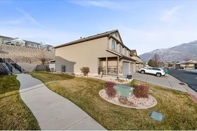 1827 E Whitetail Dr, Layton, UT 84040 - Photo 32