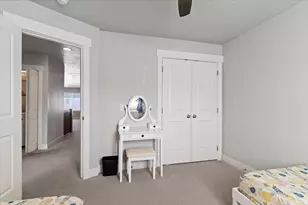 463 E London Wy, Clearfield, UT 84015 - Photo 26