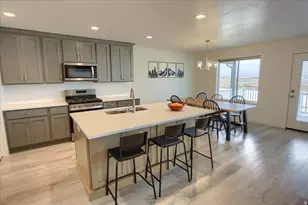 2714 N 3200 W, Plain City, UT 84404 - Photo 8