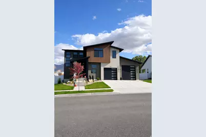 677 E Kings Landing, Tooele, UT 84074 - Photo 1