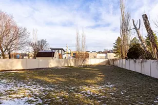 2798 N 1525 E, Layton, UT 84040 - Photo 34