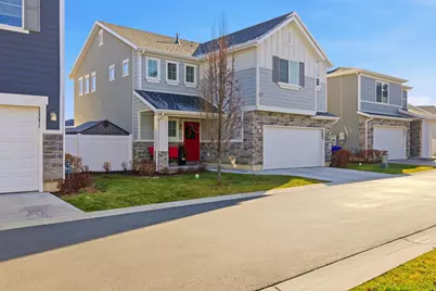 1543 W Parkview Dr, Syracuse, UT 84075 - Photo 1