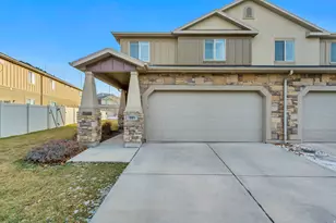 941 W Village Bend Ln S, Midvale, UT 84047 - Photo 1