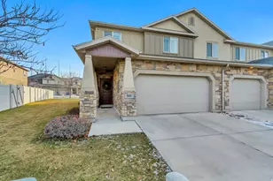 941 W Village Bend Ln S, Midvale, UT 84047 - Photo 2