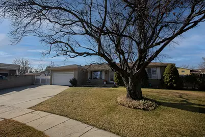 3439 W 7260 S, West Jordan, UT 84084 - Photo 2