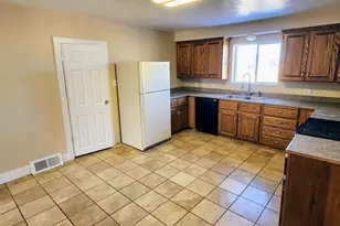 264 W 300 N, Mount Pleasant, UT 84647 - Photo 12