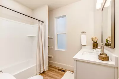 957 S Lake St E, Salt Lake City, UT 84105 - Photo 18