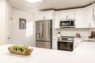 957 S Lake St E, Salt Lake City, UT 84105 - Photo 10