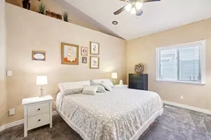 798 E Spruce Tree Ln, Sandy, UT 84094 - Photo 24