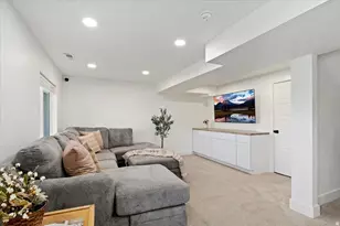 8112 N Clydesdale Dr E, Eagle Mountain, UT 84005 - Photo 22