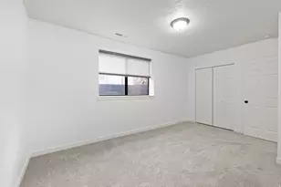 7265 S 1950 E, Cottonwood Heights, UT 84121 - Photo 18