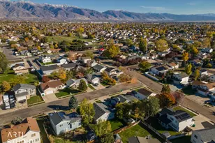 1961 S 100 W, Clearfield, UT 84015 - Photo 34