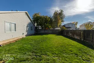 1961 S 100 W, Clearfield, UT 84015 - Photo 24