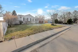 2741 W Haun Dr, West Jordan, UT 84088 - Photo 4