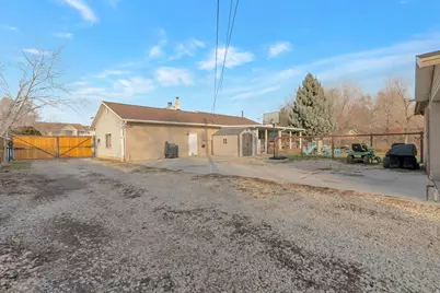 2741 W Haun Dr, West Jordan, UT 84088 - Photo 24