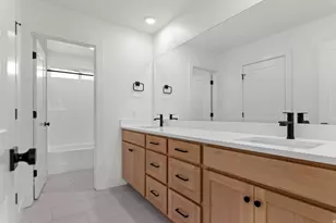 2237 E Parkside Cir S, South Ogden, UT 84403 - Photo 16