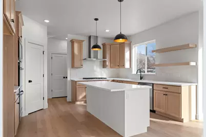 2237 E Parkside Cir S, South Ogden, UT 84403 - Photo 16