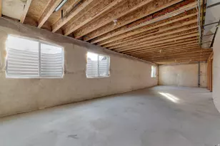 2237 E Parkside Cir S, South Ogden, UT 84403 - Photo 32