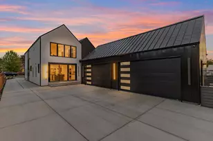 2215 E 3205 S, Millcreek, UT 84109 - Photo 2