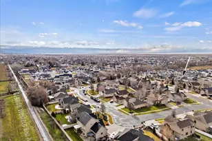 794 S 700 W, Layton, UT 84041 - Photo 52