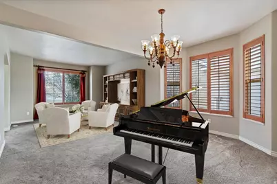 794 S 700 W, Layton, UT 84041 - Photo 8