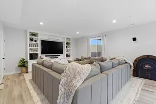 4384 W Lower Meadow Dr, Herriman, UT 84096 - Photo 14