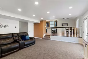 438 W 1050 N, Centerville, UT 84014 - Photo 10