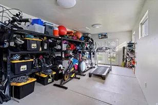 438 W 1050 N, Centerville, UT 84014 - Photo 24