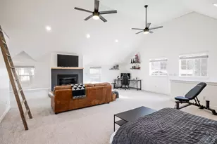 1090 E South Weber Dr, South Weber, UT 84405 - Photo 32