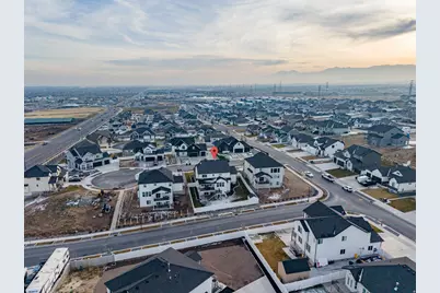 5658 W 7340 S, West Jordan, UT 84081 - Photo 42