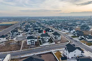 5658 W 7340 S, West Jordan, UT 84081 - Photo 42