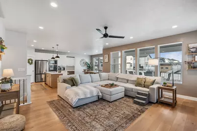 5658 W 7340 S, West Jordan, UT 84081 - Photo 12