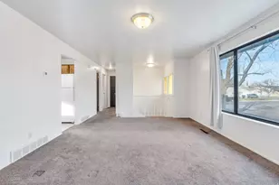 16 E 925 N, Orem, UT 84057 - Photo 4