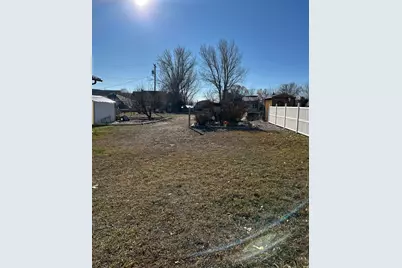 131 W 400 S, Vernal, UT 84078 - Photo 12