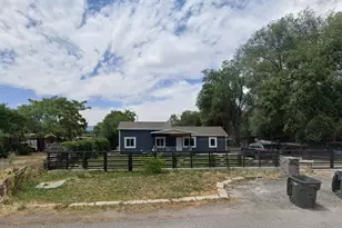 2472 S Hempstead St, West Valley, UT 84119 - Photo 14