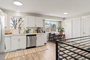 5189 S Espadrille Dr, Taylorsville, UT 84129 - Photo 4