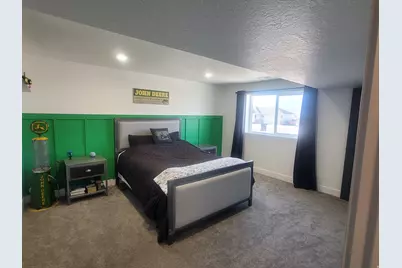 114 E 500 N, Moroni, UT 84646 - Photo 14