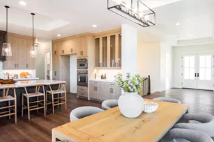 1104 W 10125 S, South Jordan, UT 84095 - Photo 14