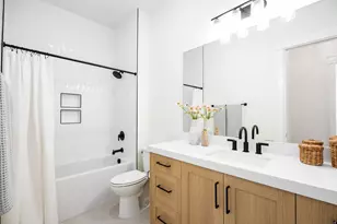 1104 W 10125 S, South Jordan, UT 84095 - Photo 26