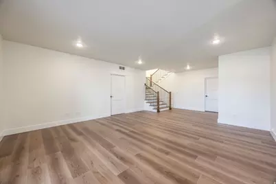 1104 W 10125 S, South Jordan, UT 84095 - Photo 30